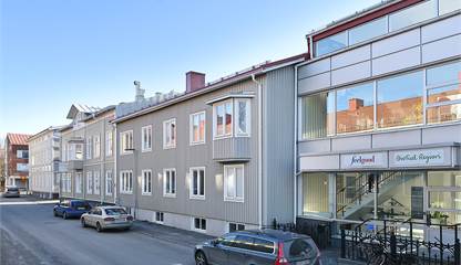 Entré Slöjdgatan 2