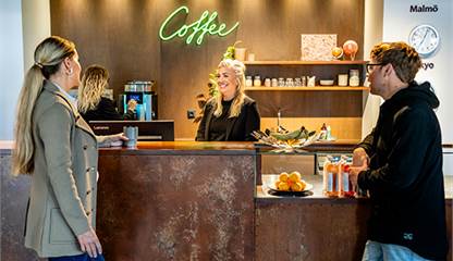 Bemannad reception med personlig service Jungmansgatan 3