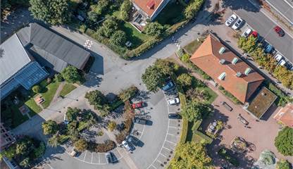 På fastigheten finns 44 p-platser. Carl Skottsbergs gata 22B