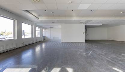 Entréplan ca 200 kvm butik Tyresö Centrum