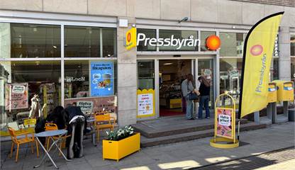 Entrén till lokalen på St Persgatan Svartbäcksgatan 7-11