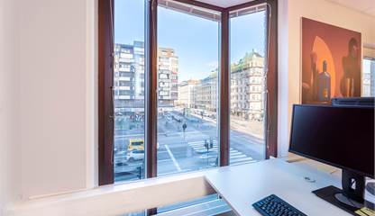 Utsikt mot Ringvägen Ringvägen 100