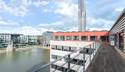 Theres Svenssons Gata 9