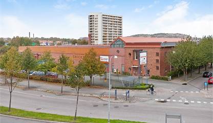 Östra Eriksbergsgatan 38