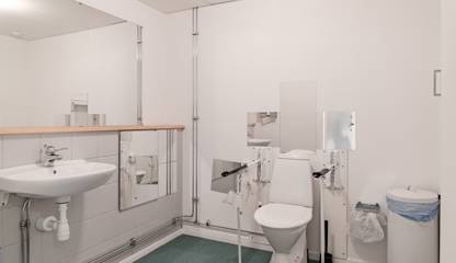 Gustav Adolfs Torg 8