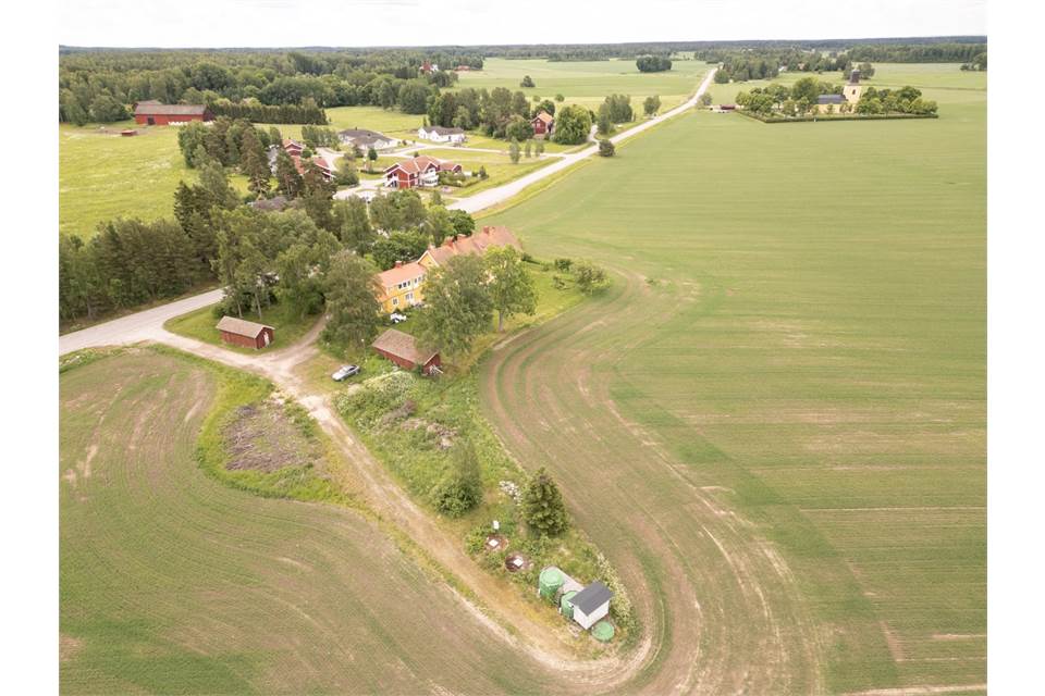 Harakers byv 9-15 & Prästgård, Västerås