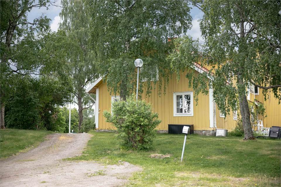 Harakers byv 9-15 & Prästgård, Västerås