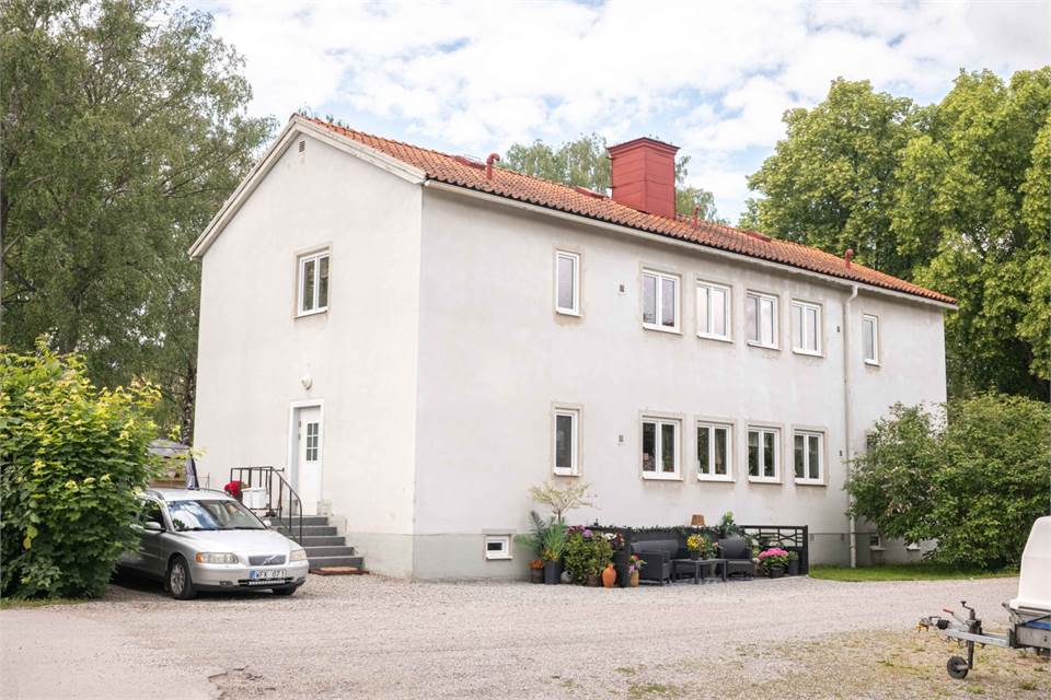 Harakers byv 9-15 & Prästgård, Västerås