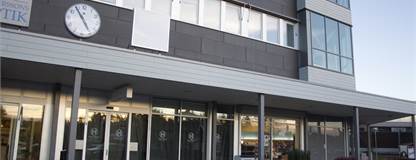 Hjultorget 16, Hjultorgets Köpcentrum, Insjön - Hjultorget 16