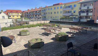 Gemensam terrass för kaffepaus Östra Storgatan 5