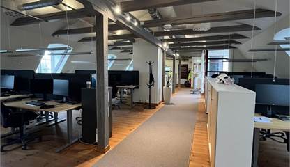 Öppet till nock på övervåningen Nyckelvägen 14