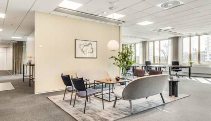 Mötesplats i öppen miljö Kolonnvägen 45