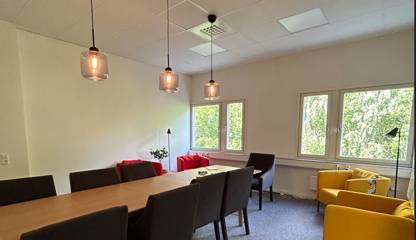 Konrerensrum Universitetsallén 32